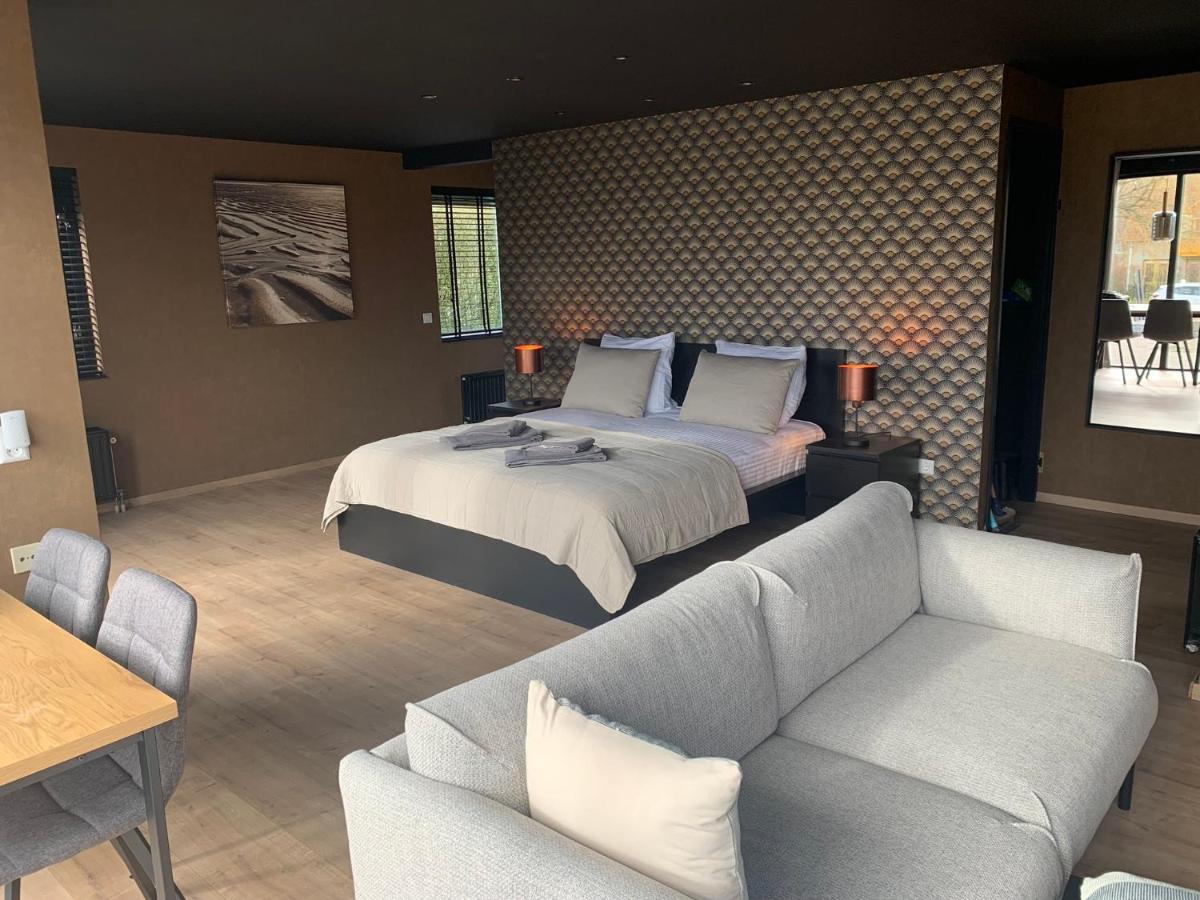 Deluxe Suite Spa Bath