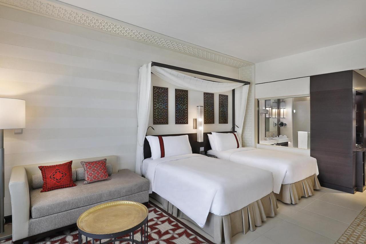 Classic Twin Room Private Balcony