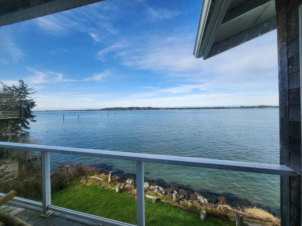 Waterfront Condo Upper Unit