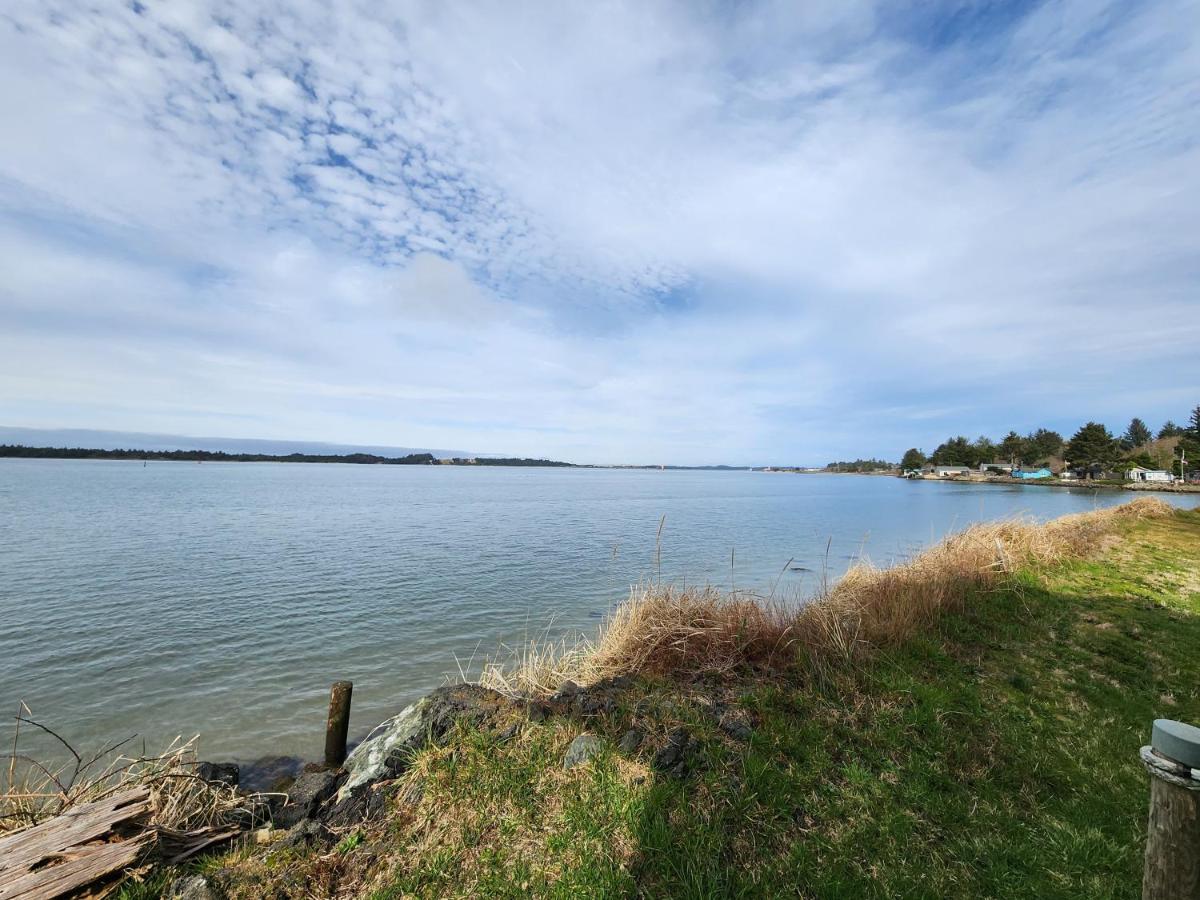 Waterfront Condo Upper Unit