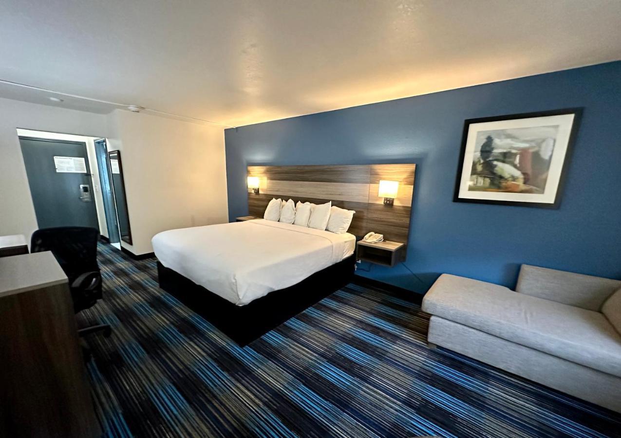 King Room Non-Smoking