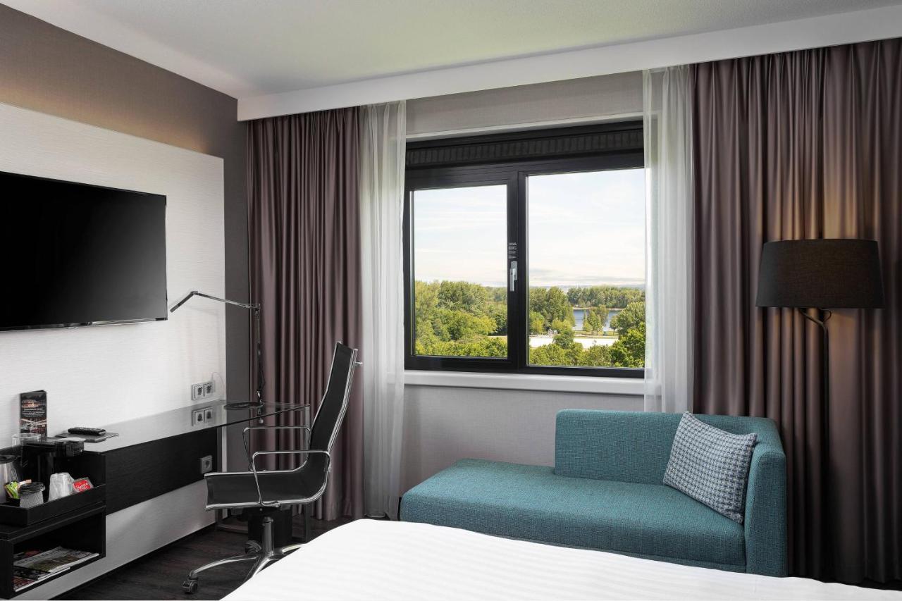 Executive Penthouse Suite,1356835520:JPEG