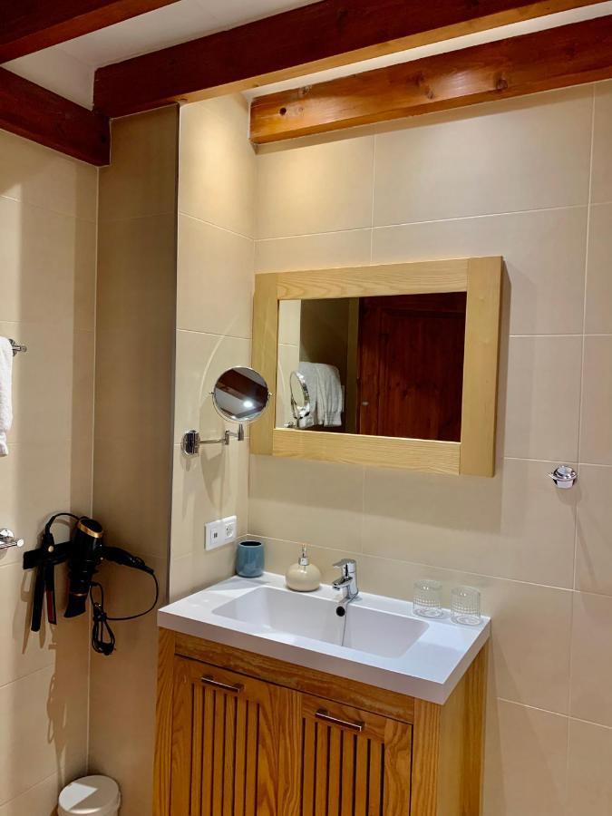 Deluxe Double Room Mountain View