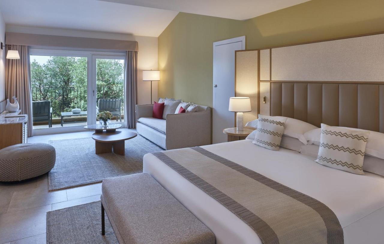 Junior King Suite