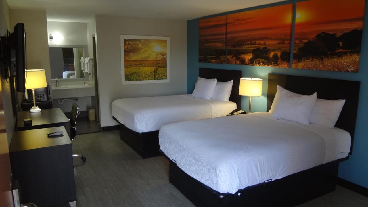 Double Room Two Double Beds Smoking