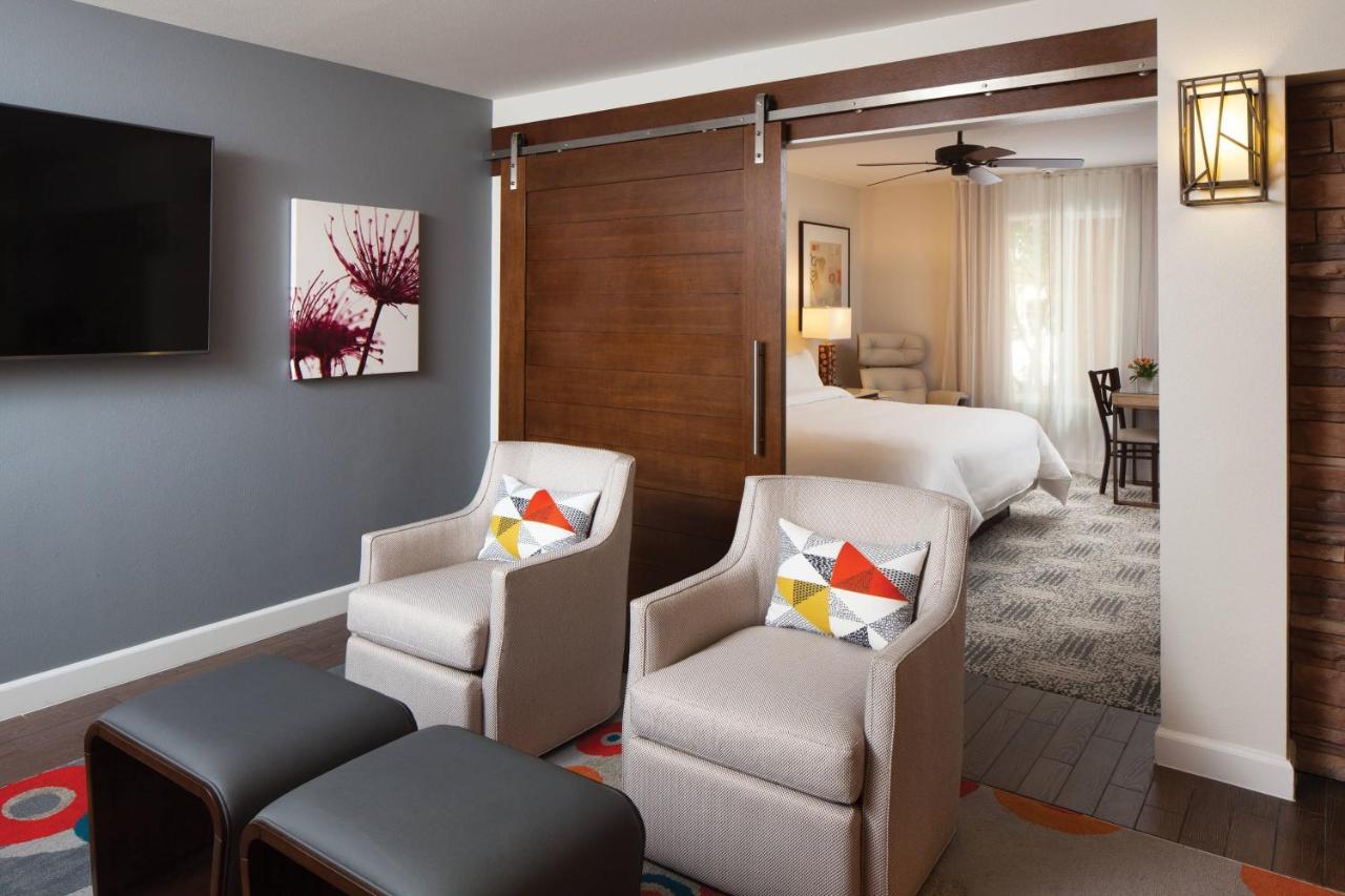 One-Bedroom Villa
