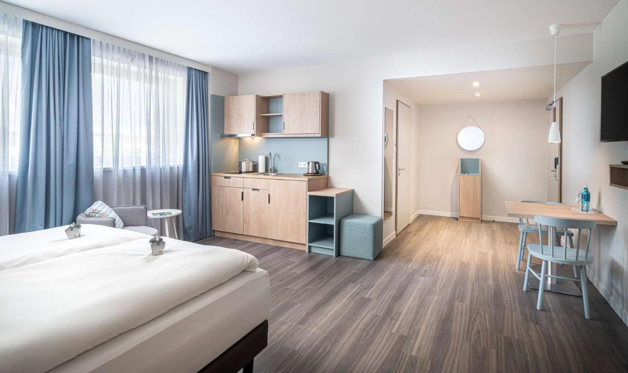 Standard Apartment,1758495086:JPEG