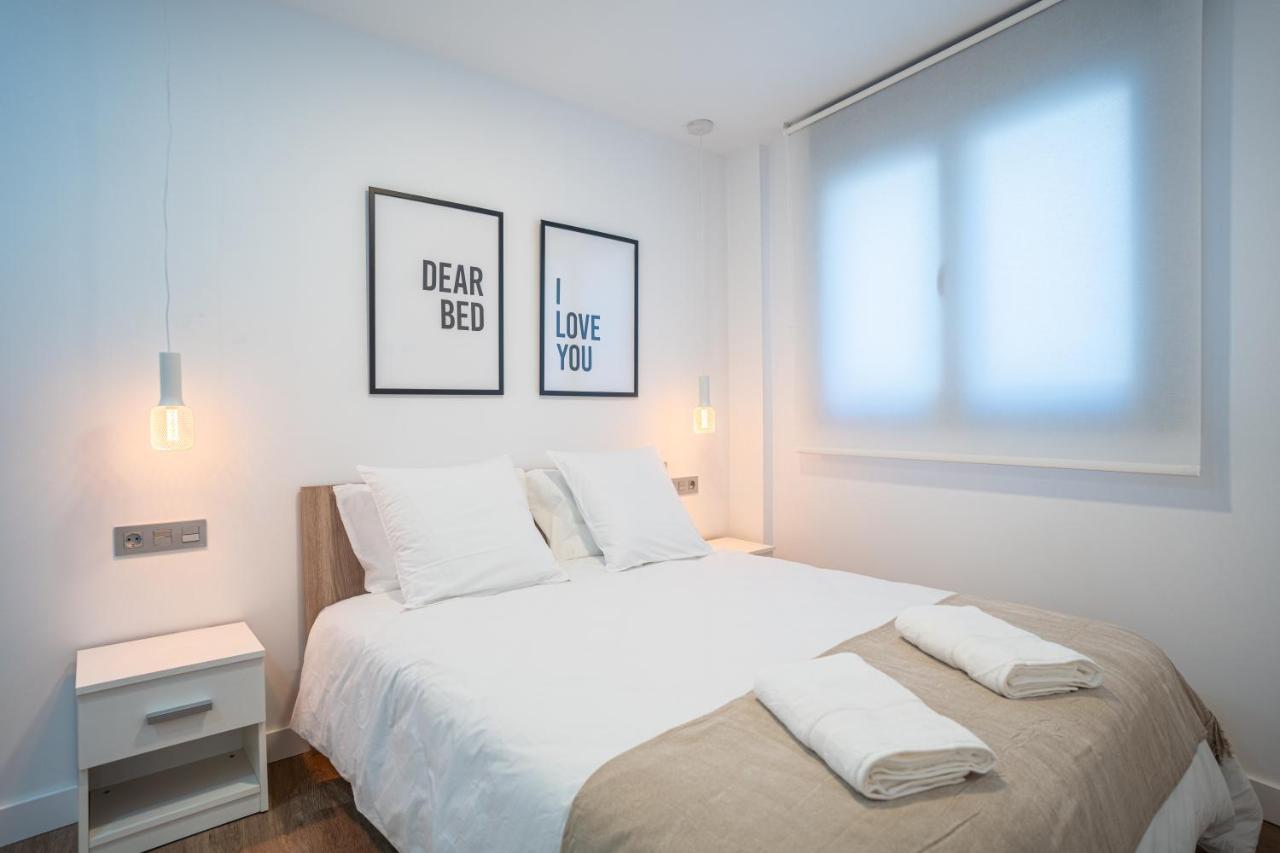 One-Bedroom Apartment,1358253806:JPEG