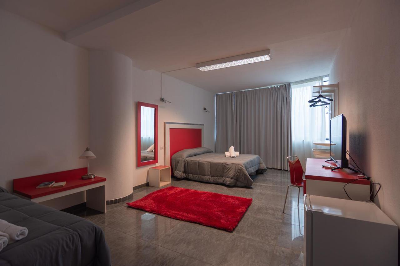Triple Room,1359236762:JPEG