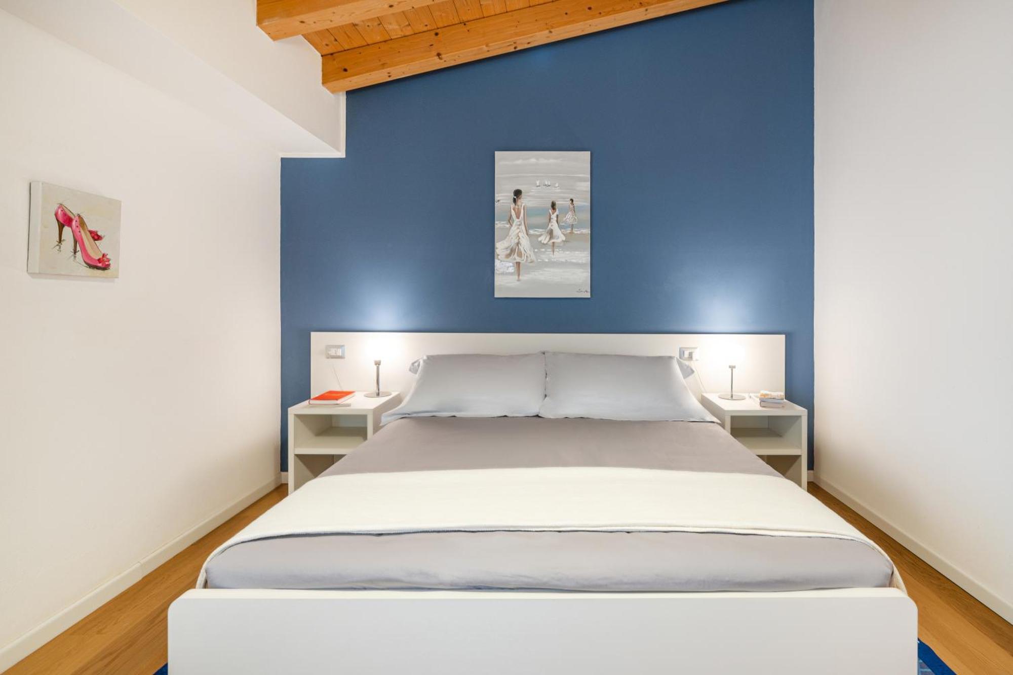 Two-Bedroom Apartment Split Level Terrace