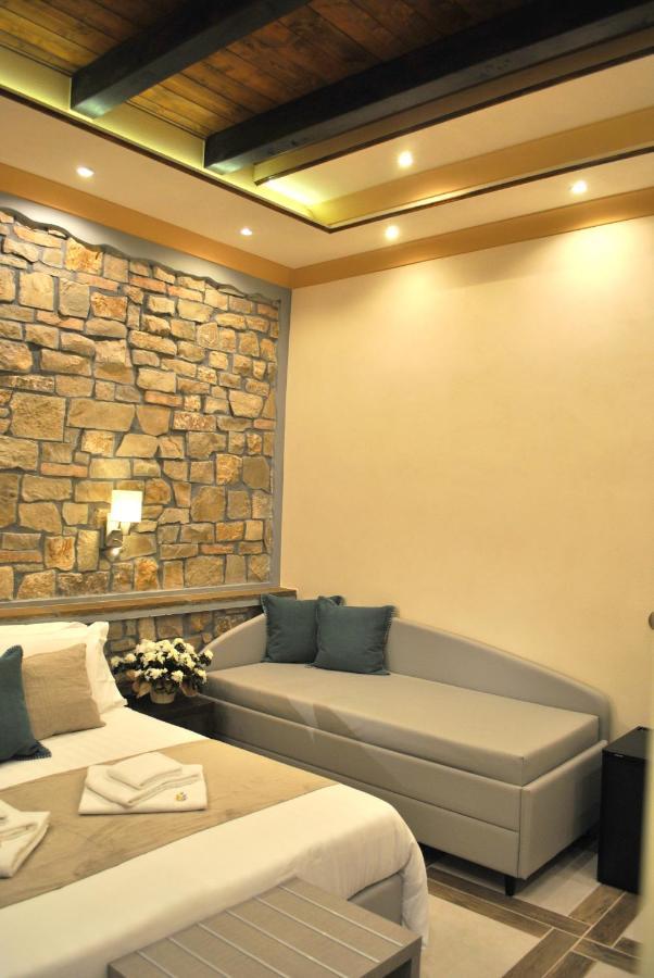 Classic Triple Room