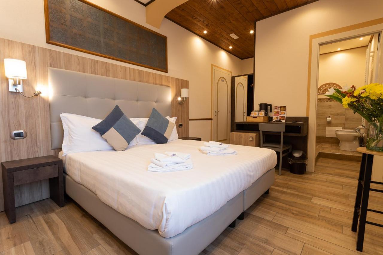 Classic Triple Room