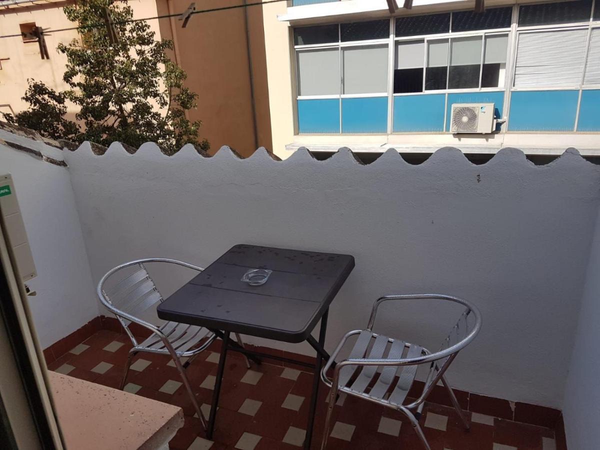 Studio Balcony