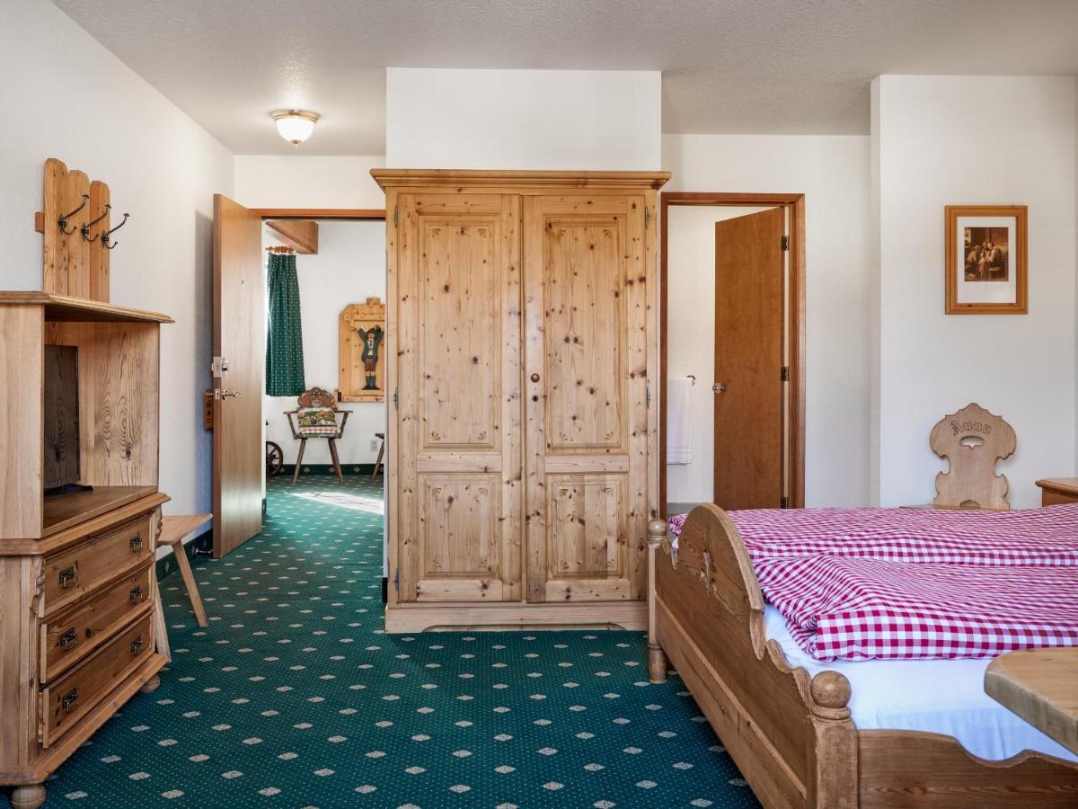 Deluxe King Room Balcony