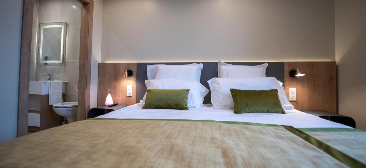 Double or Twin Room with Private Bathroom,1589233216:JPEG