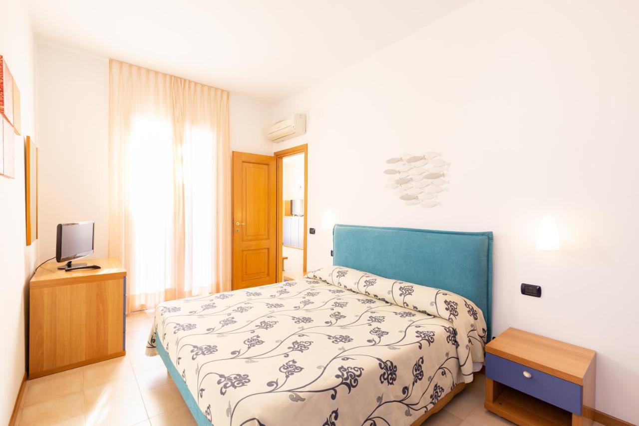 Superior One-Bedroom Apartment