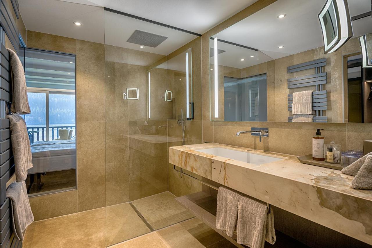 Superior Double Room Lake View Balcony or Terrace