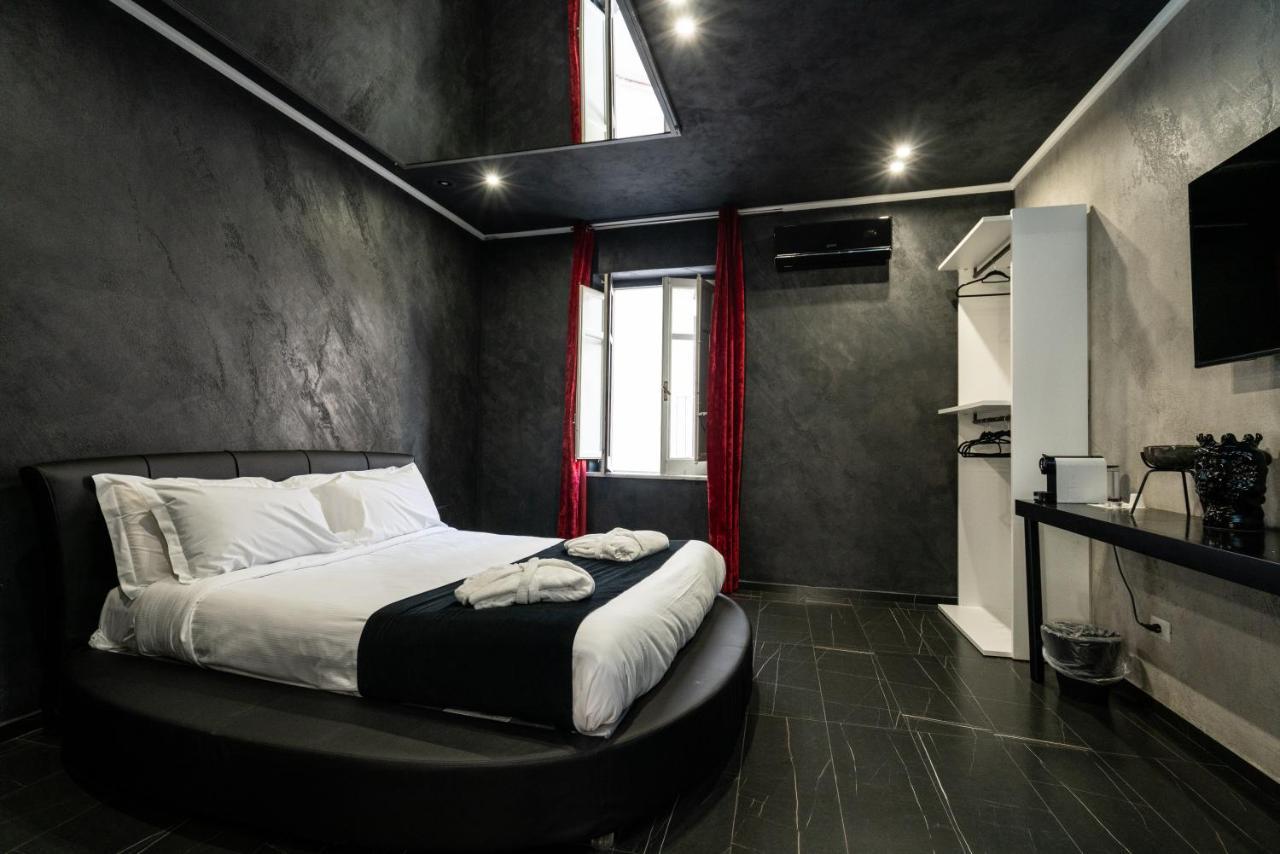 King Suite Spa Bath