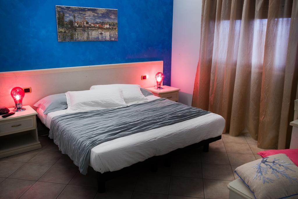 Deluxe Double or Twin Room Sea View