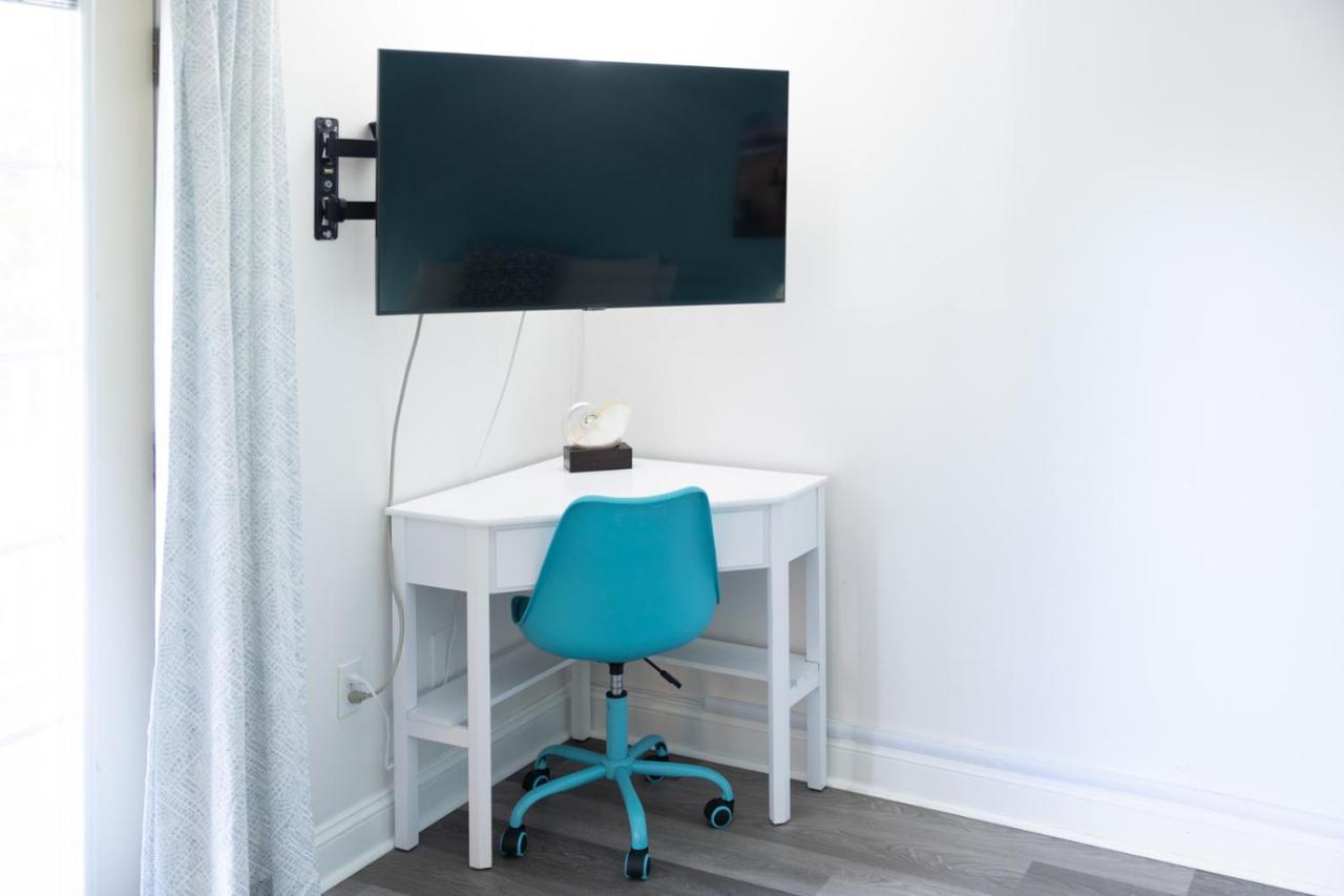 King Room Balcony Pet Friendly