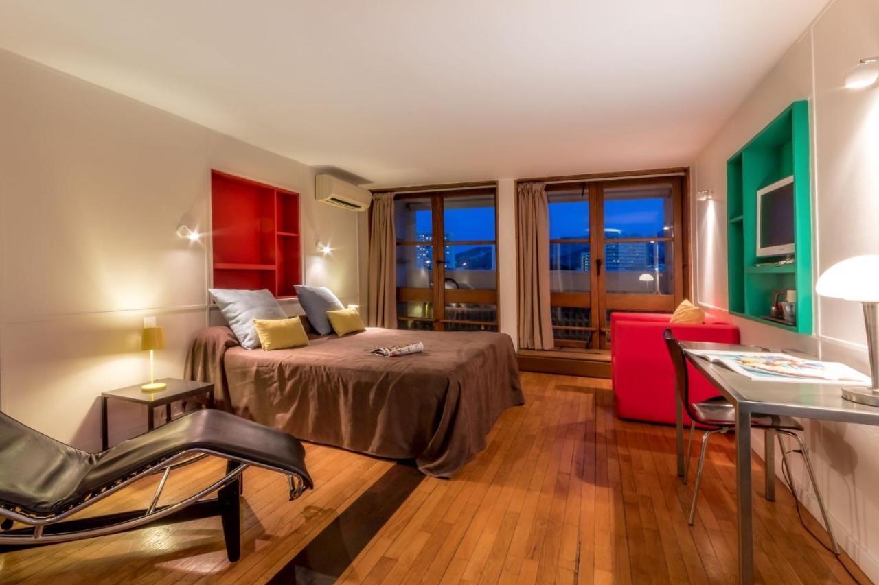Deluxe Double Room Balcony Park View
