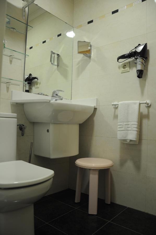 Economy Double or Twin Room