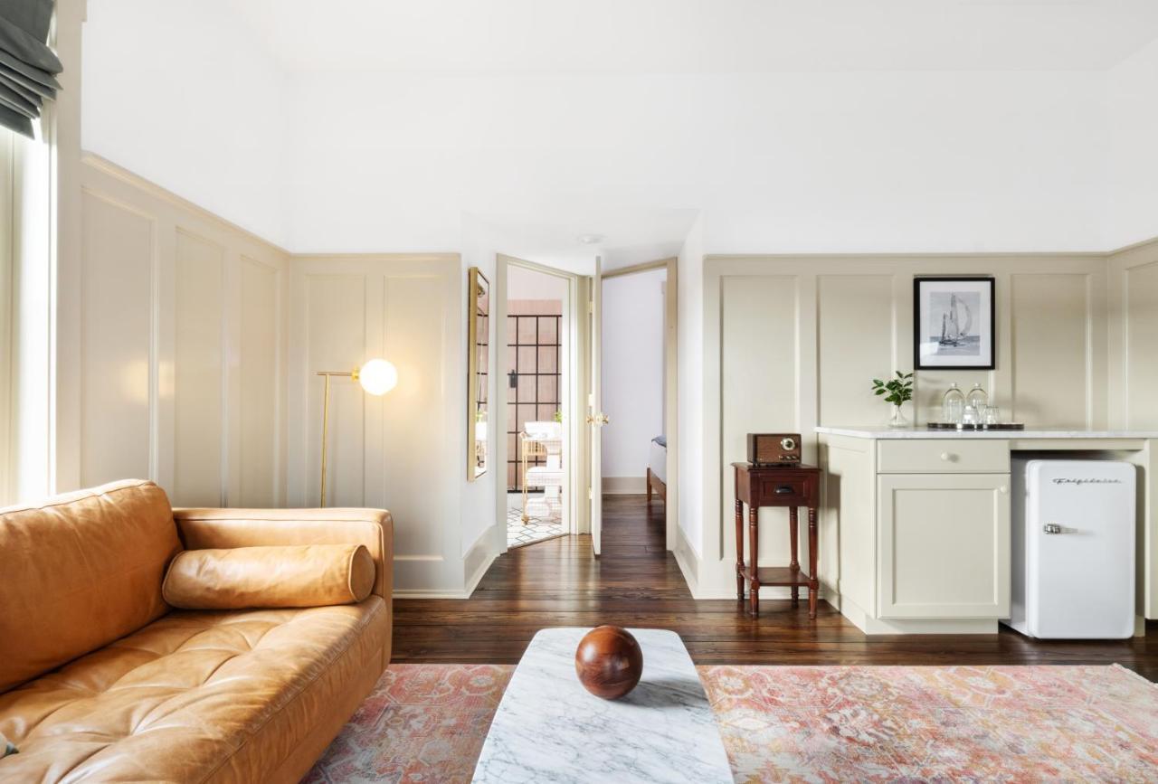 Studio with Sofa Bed