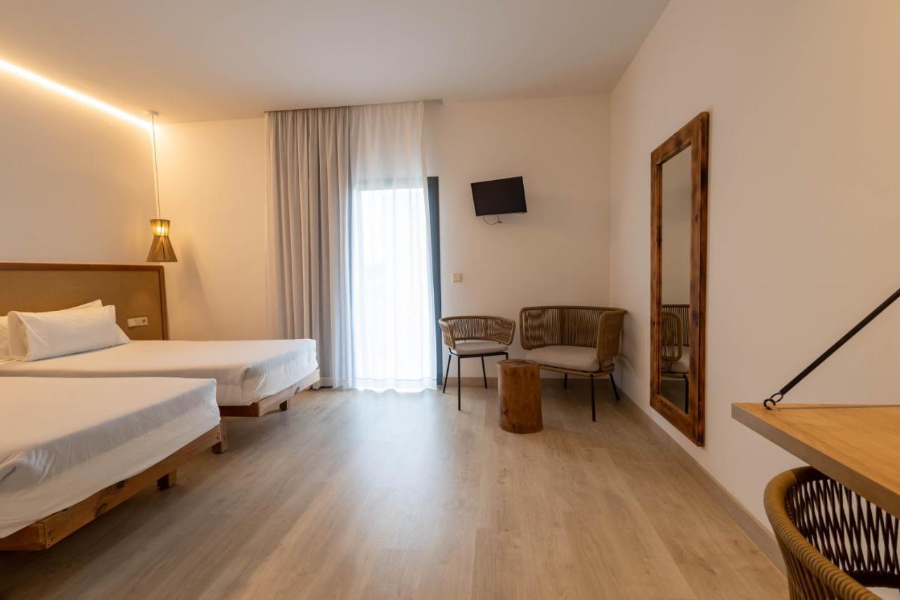 Double Suite Side Sea View