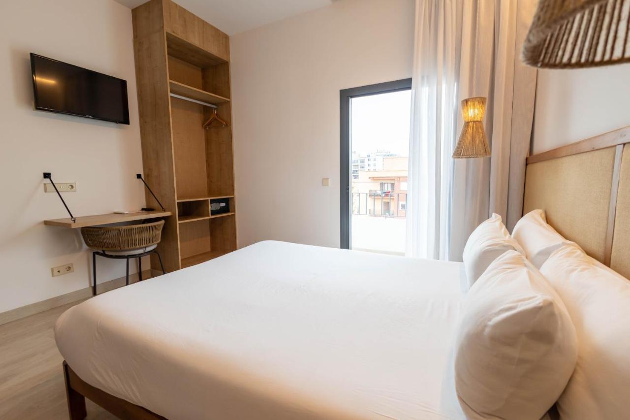 Premium Room Side Sea View