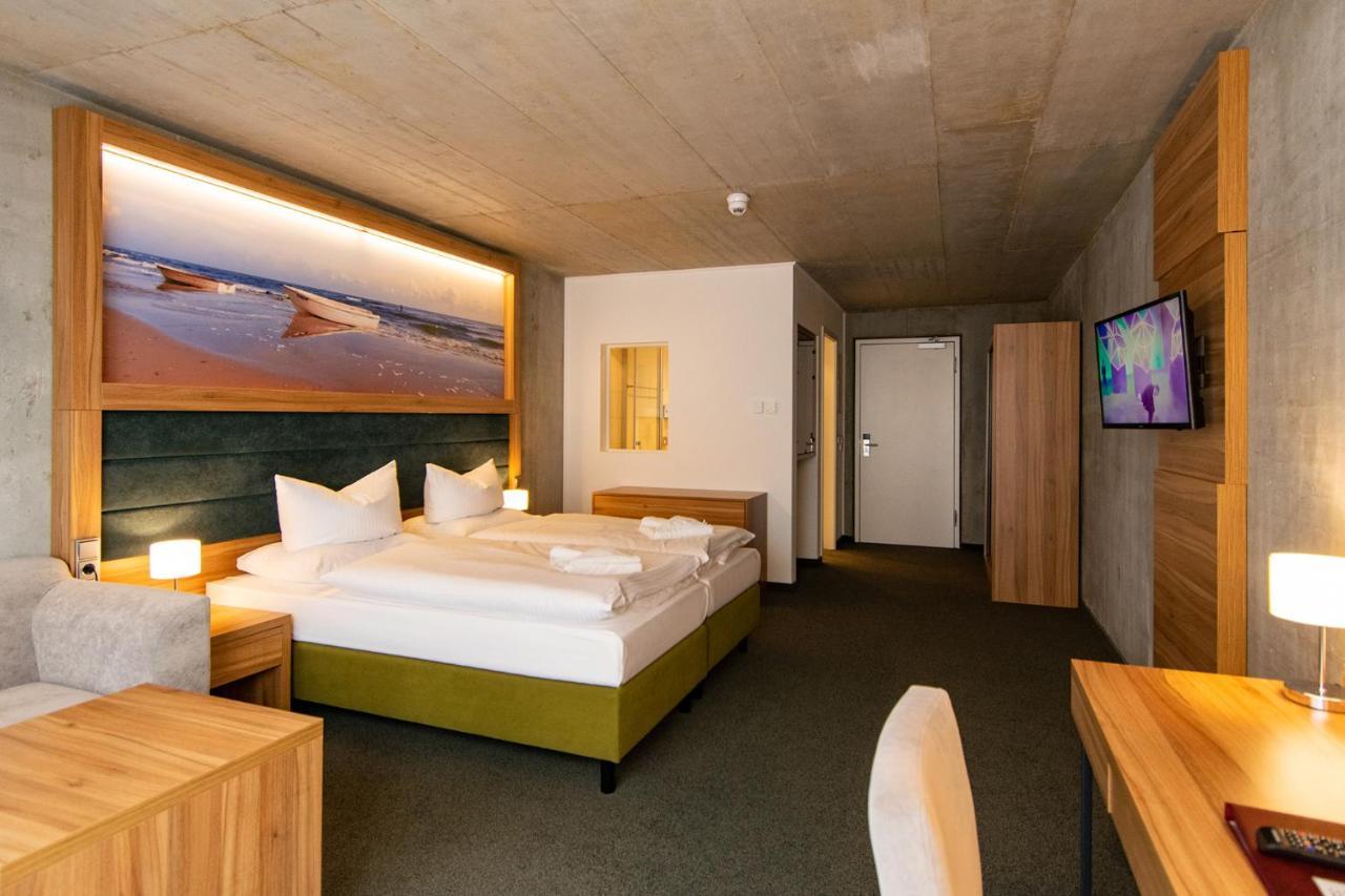 Double or Twin Room Partial Sea View