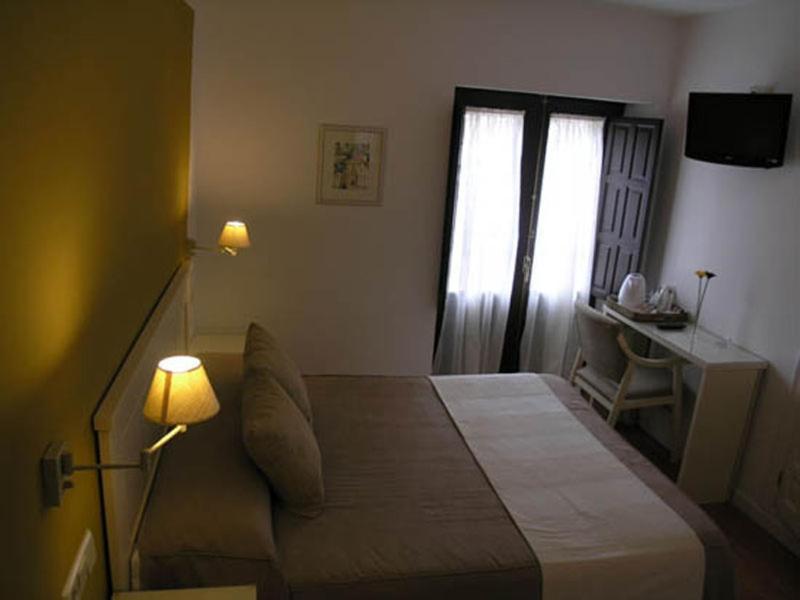 Double Room,1041386110:JPEG
