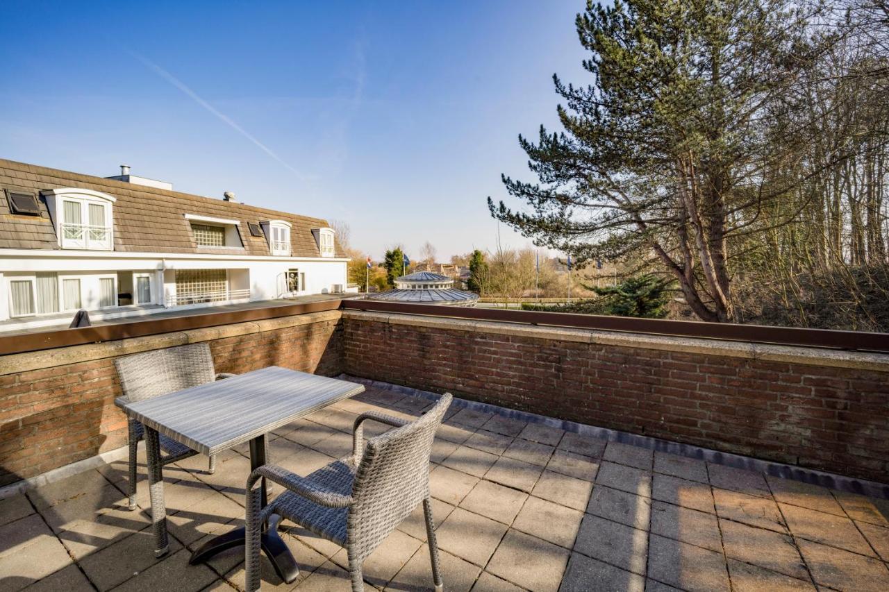 Standard Double or Twin Room Balcony