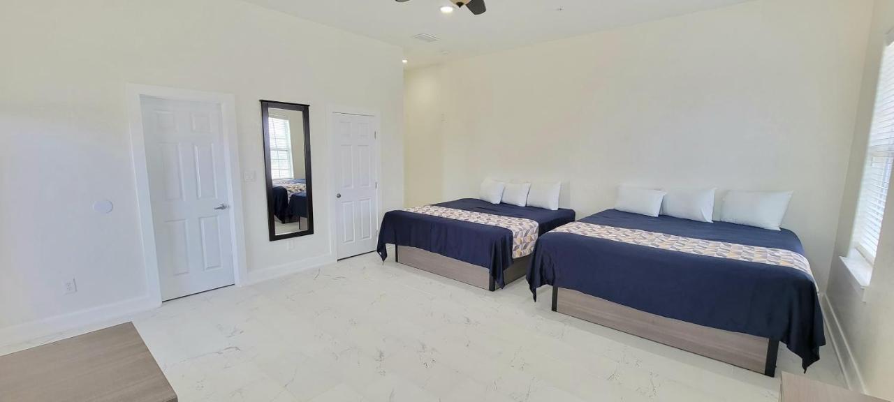 Luxury Double King Family Room