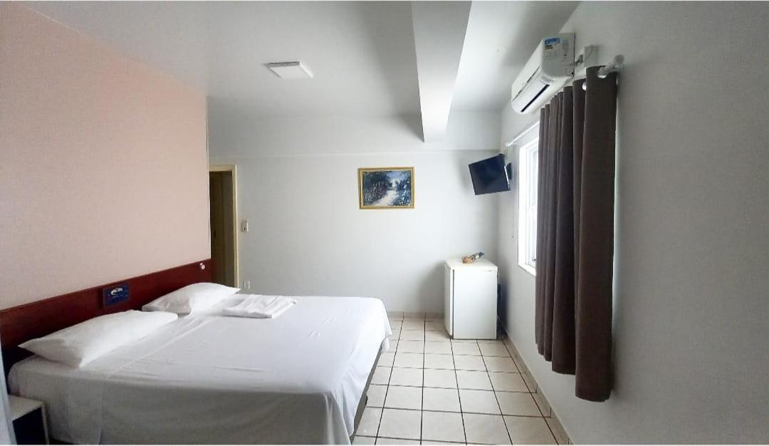 Deluxe Queen Suite