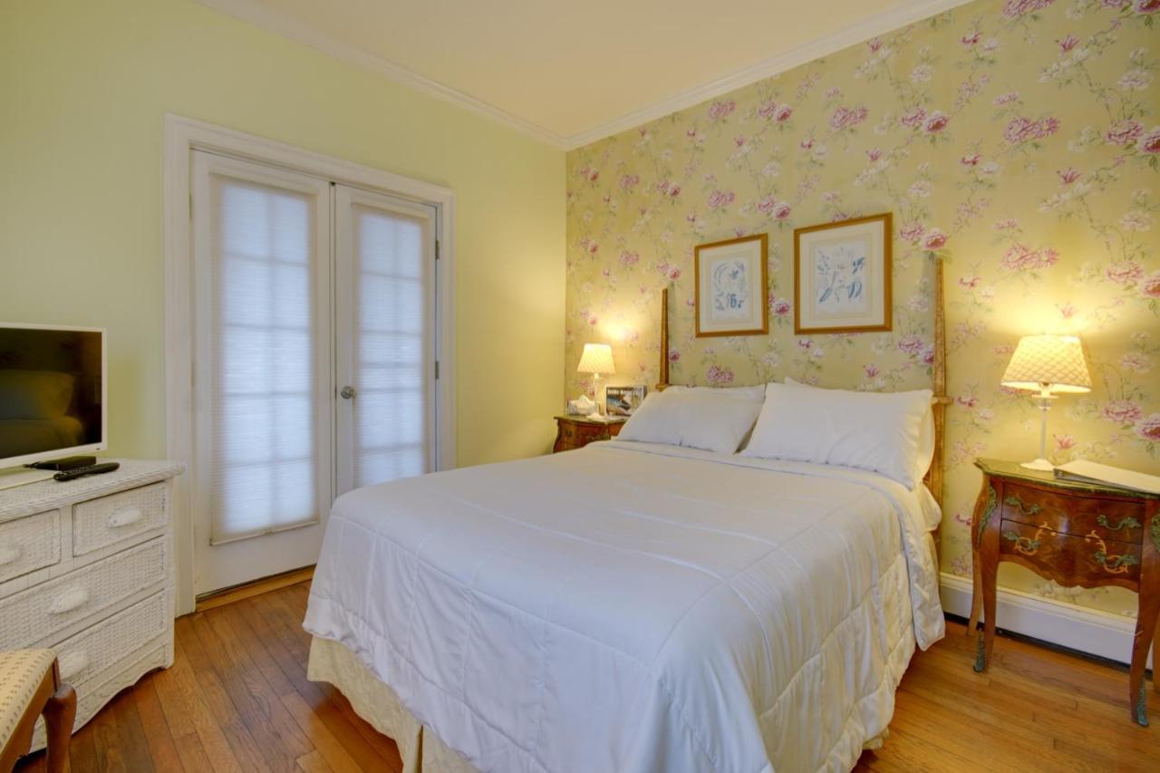 Veranda Room