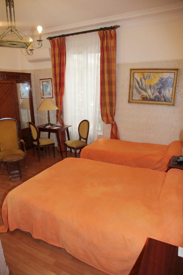 Triple Room Private Bathroom