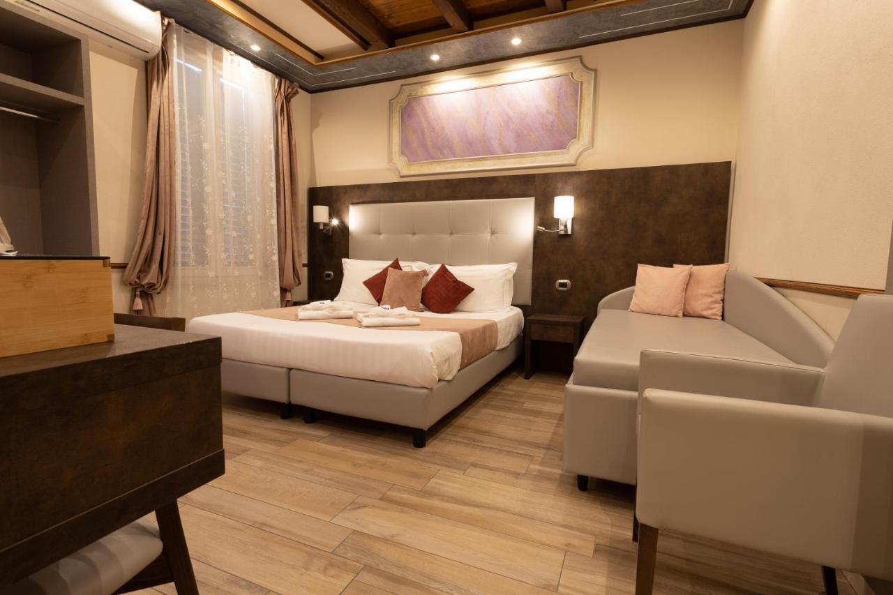 Classic Triple Room