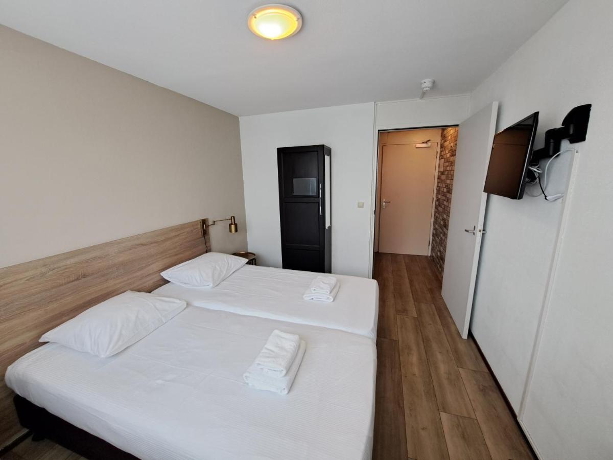 Economy Twin Room