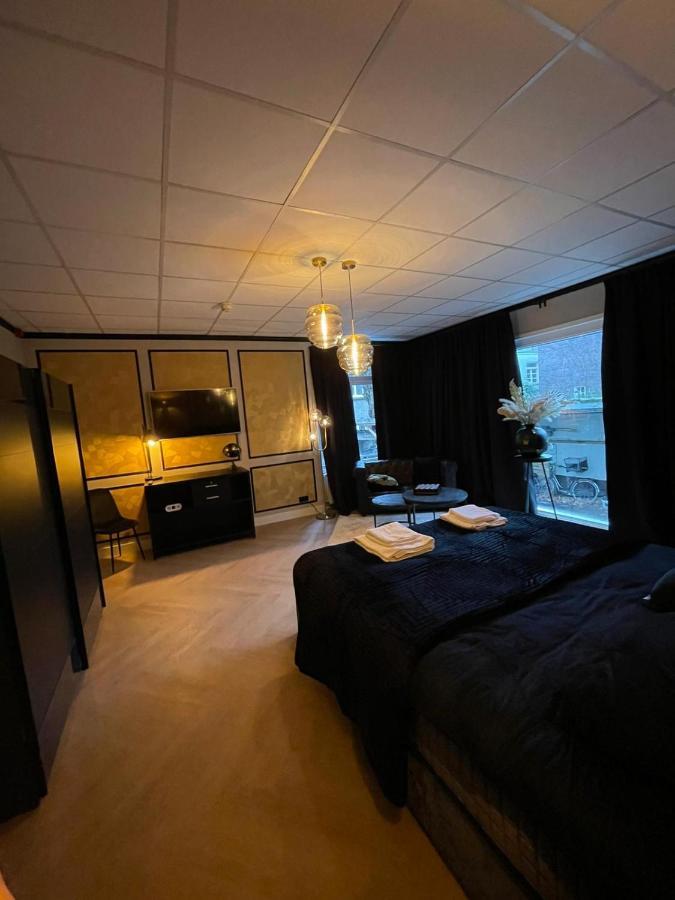 Deluxe King Room,1364845505:JPEG