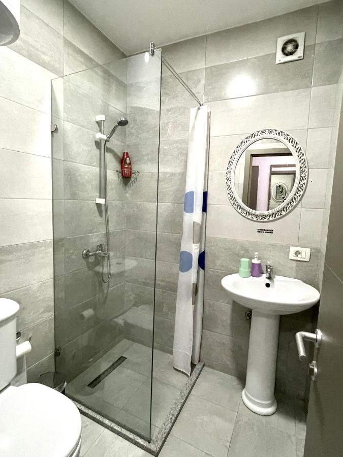 Double Room Private Bathroom
