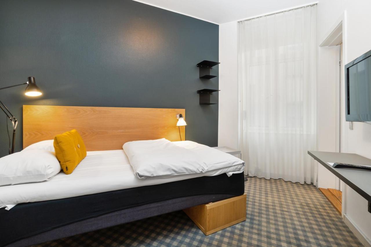 Single Room