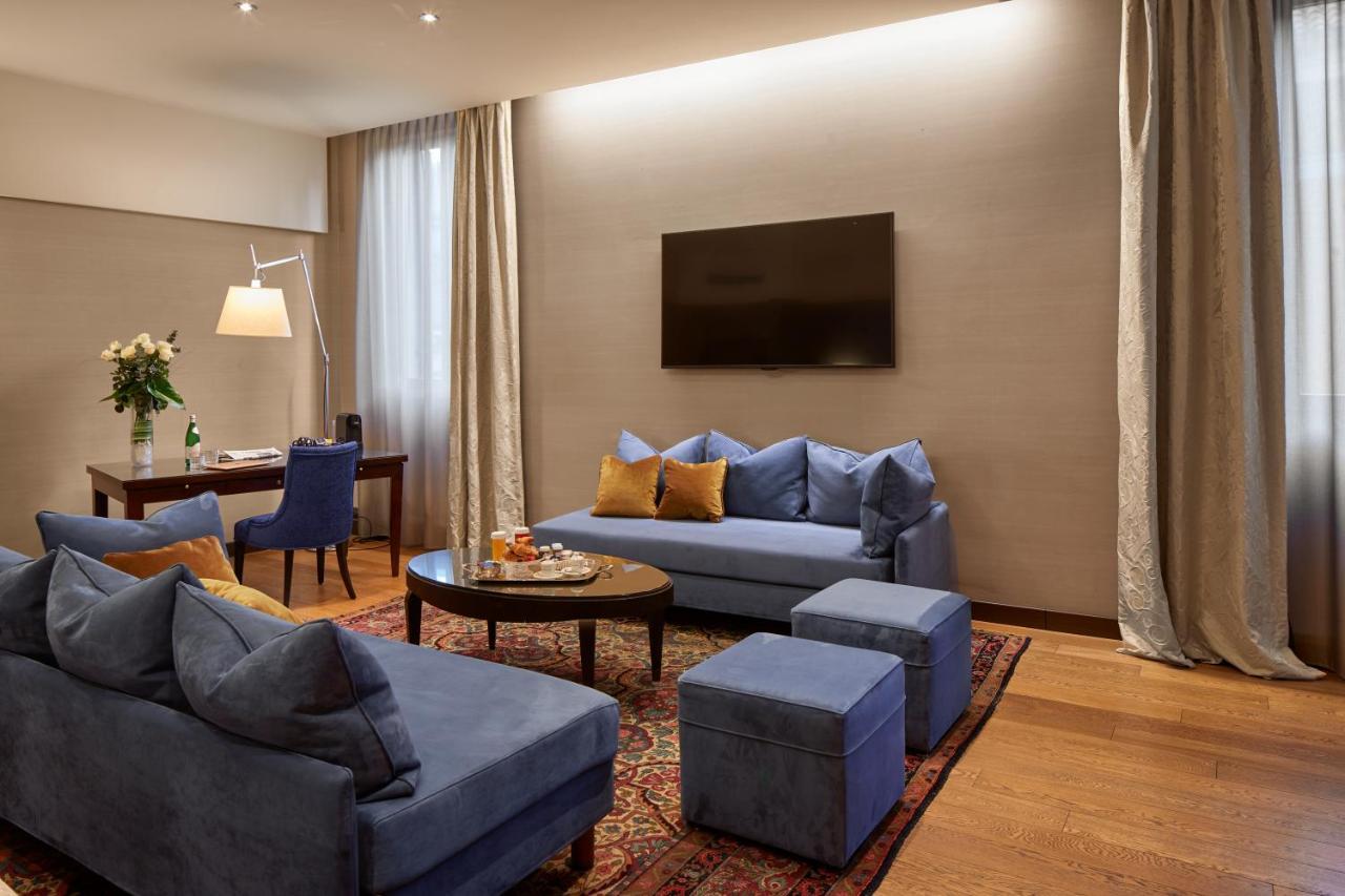 Junior Suite,1365078167:JPEG