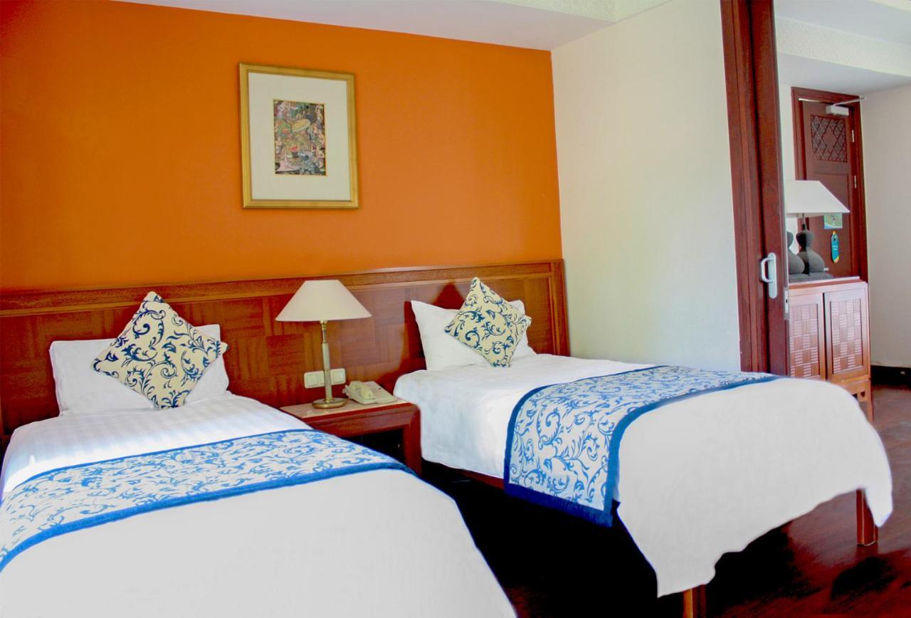 Deluxe Suite Twin Room Garden View