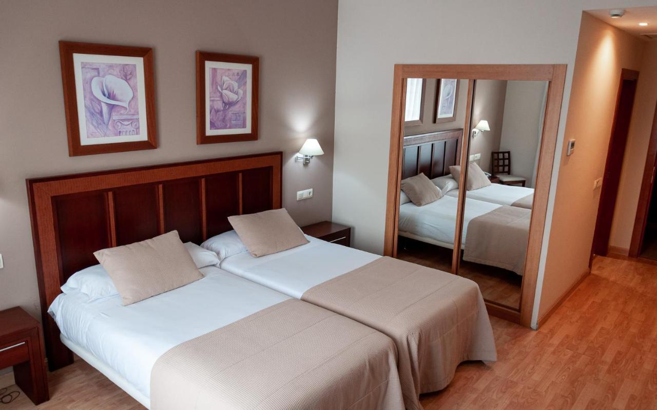 Two Beds Double Room
