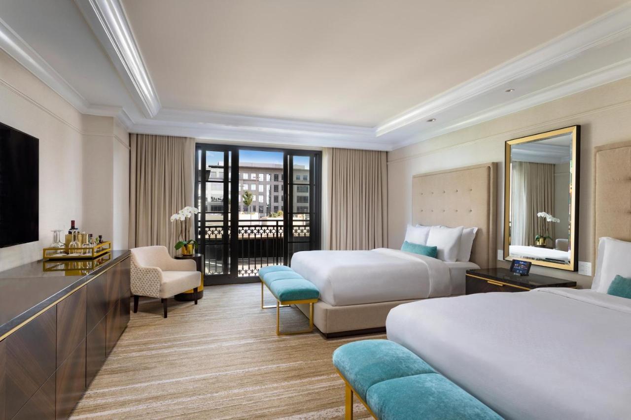 Deluxe Guest room 2 Queen Balcony