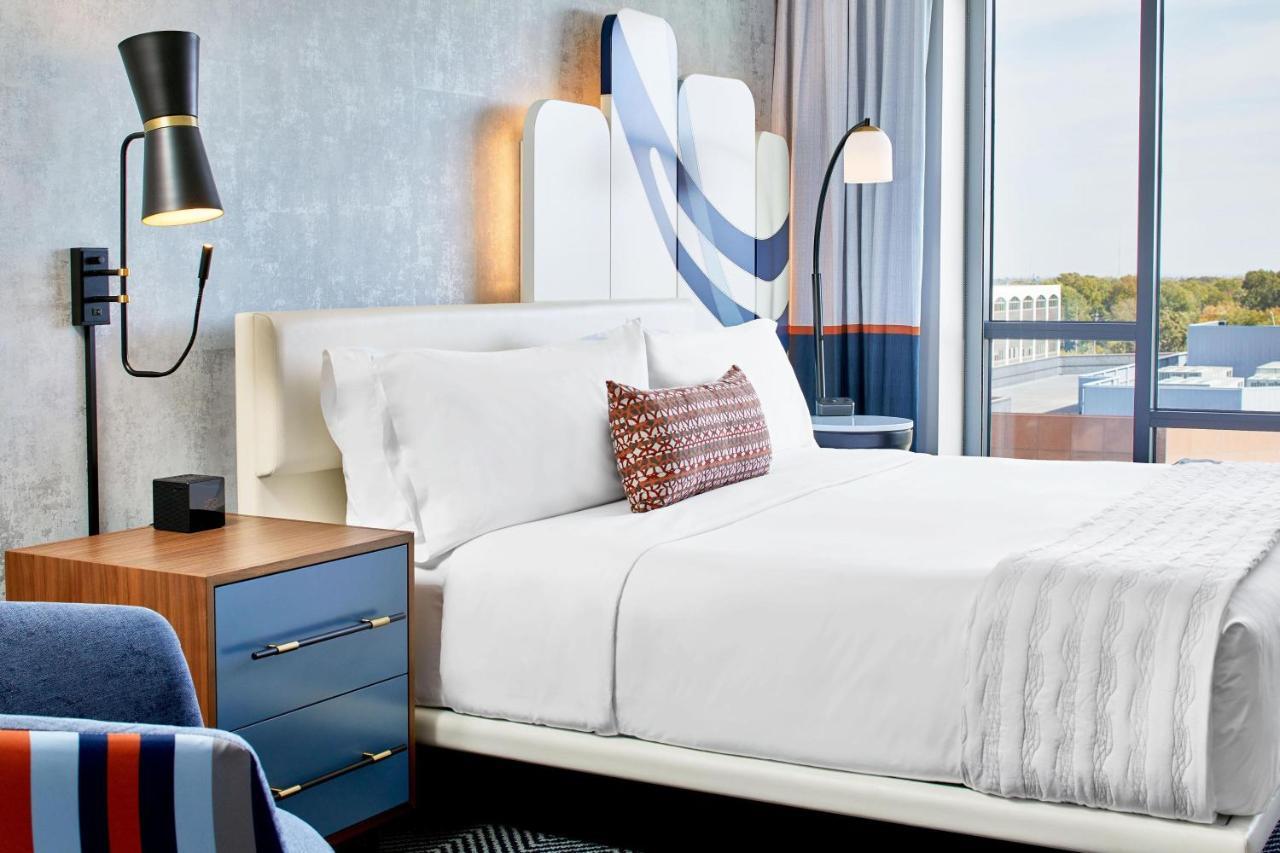 Deluxe Guest room 1 King