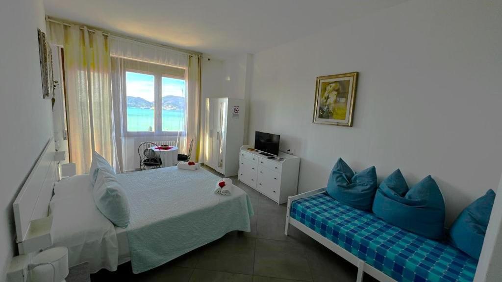 Deluxe Double or Twin Room Sea View