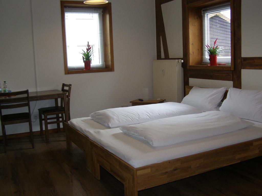Twin Room Private Entrance,246189305:JPEG