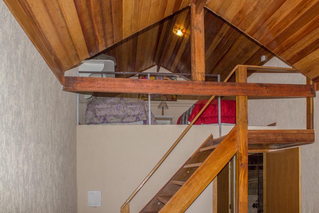 Chalet without hot tub without fireplace