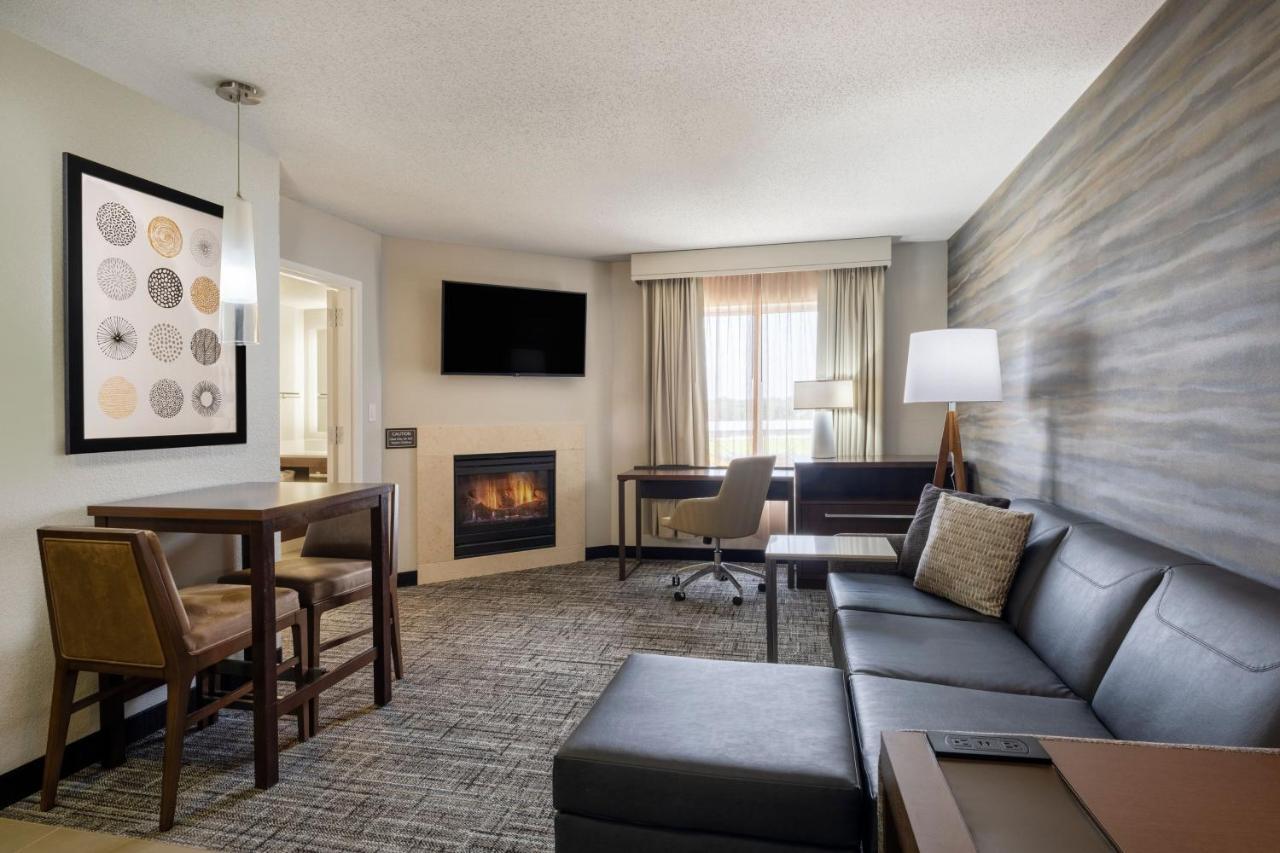 One-Bedroom King Suite with Sofa Bed